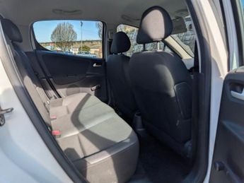 PEUGEOT 207 1.4 HDi Millesim Hatchback 5dr Diesel Manual Euro 5 (70 ps)