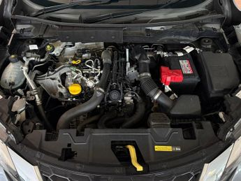 NISSAN JUKE 1.0 DIG-T Acenta SUV 5dr Petrol DCT Auto Euro 6 (s/s) (117 ps)