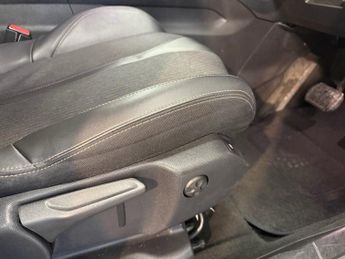 PEUGEOT 3008 1.2 PureTech GT Line Premium SUV 5dr Petrol EAT Euro 6 (s/s) (13