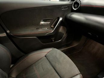 MERCEDES-BENZ A-CLASS 1.5 A180d AMG Line (Executive) Hatchback 5dr Diesel 7G-DCT Euro 