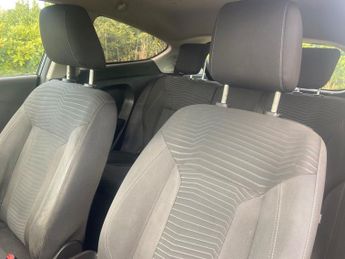 FORD FIESTA 1.5 TDCi Zetec Hatchback 3dr Diesel Manual Euro 6 (75 ps)