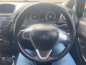 FORD FIESTA 1.5 TDCi Zetec Hatchback 3dr Diesel Manual Euro 6 (75 ps)