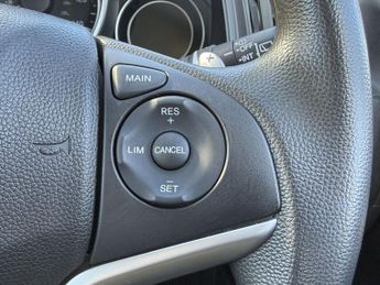 HONDA JAZZ 1.3 i-VTEC SE Navi Hatchback 5dr Petrol CVT Euro 6 (s/s) (102 ps