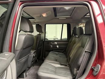 LAND ROVER DISCOVERY 4 3.0 SD V6 SE SUV 5dr Diesel Auto 4WD Euro 5 (s/s) (255 bhp)