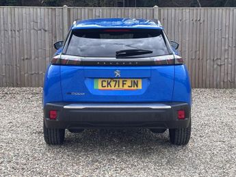 PEUGEOT E-2008 50kWh Allure Premium SUV 5dr Electric Auto (136 ps)