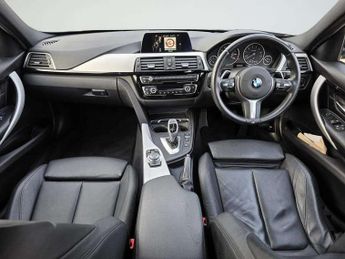 BMW 3 SERIES 2.0 330i M Sport Saloon 4dr Petrol Auto Euro 6 (s/s) (252 ps)