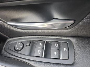 BMW 3 SERIES 2.0 330i M Sport Saloon 4dr Petrol Auto Euro 6 (s/s) (252 ps)