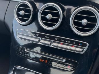 MERCEDES-BENZ C-CLASS 2.1 C220d AMG Line Saloon 4dr Diesel G-Tronic+ Euro 6 (s/s) (170