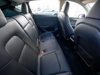 TESLA MODEL Y SUV 5dr Electric Auto RWD (346 ps)