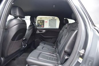 AUDI Q7 3.0 TDI V6 S line SUV 5dr Diesel Tiptronic quattro Euro 6 (s/s) 