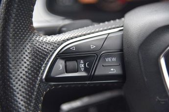 AUDI Q7 3.0 TDI V6 S line SUV 5dr Diesel Tiptronic quattro Euro 6 (s/s) 