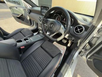 MERCEDES-BENZ A-CLASS 1.5 A180d AMG Line Hatchback 5dr Diesel 7G-DCT Euro 6 (s/s) (109