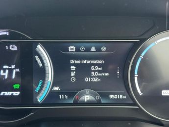 KIA NIRO 64kWh 3 SUV 5dr Electric Auto (201 bhp)