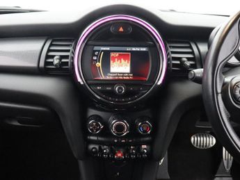 MINI HATCH 1.5 Cooper Sport Hatchback 3dr Petrol Steptronic Euro 6 (s/s) (1