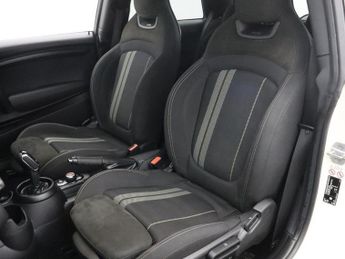 MINI HATCH 1.5 Cooper Sport Hatchback 3dr Petrol Steptronic Euro 6 (s/s) (1