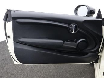 MINI HATCH 1.5 Cooper Sport Hatchback 3dr Petrol Steptronic Euro 6 (s/s) (1