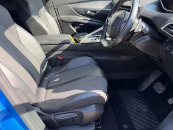 PEUGEOT 3008 1.2 PureTech Allure Premium Automatic SUV 5dr Petrol EAT Euro 6 