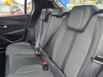 PEUGEOT 208 AUTOMATIC 1.2 PureTech Allure Premium + Hatchback 5dr Petrol EAT