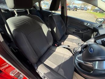 FORD FIESTA 1.25 Zetec Hatchback 5dr Petrol Manual Euro 5 (82 ps)