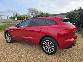 JAGUAR F-PACE 2.0 D180 R-Sport SUV 5dr Diesel Auto AWD Euro 6 (s/s) (180 ps)