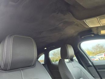 JAGUAR F-PACE 2.0 D180 R-Sport SUV 5dr Diesel Auto AWD Euro 6 (s/s) (180 ps)