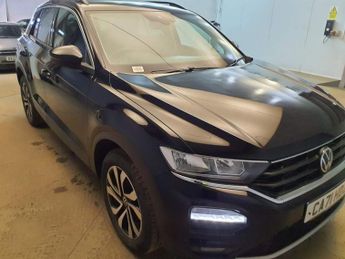 VOLKSWAGEN T-ROC 1.5 TSI EVO Active SUV 5dr Petrol DSG Euro 6 (s/s) (150 ps)