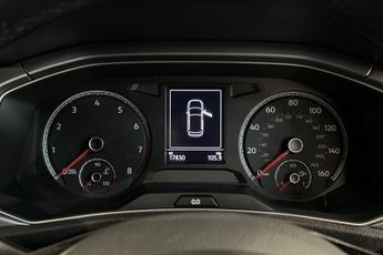 VOLKSWAGEN T-ROC 1.5 TSI EVO Active SUV 5dr Petrol DSG Euro 6 (s/s) (150 ps) Fron