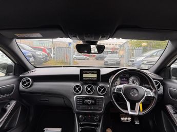 MERCEDES-BENZ A-CLASS 1.6 A200 AMG Sport Hatchback 5dr Petrol 7G-DCT Euro 6 (s/s) (156