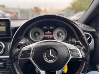 MERCEDES-BENZ A-CLASS 1.6 A200 AMG Sport Hatchback 5dr Petrol 7G-DCT Euro 6 (s/s) (156