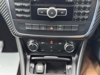 MERCEDES-BENZ A-CLASS 1.6 A200 AMG Sport Hatchback 5dr Petrol 7G-DCT Euro 6 (s/s) (156