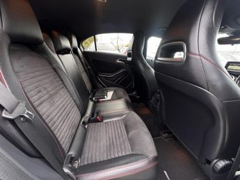 MERCEDES-BENZ A-CLASS 1.6 A200 AMG Sport Hatchback 5dr Petrol 7G-DCT Euro 6 (s/s) (156