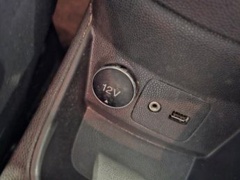 FORD FIESTA 1.0 Zetec Hatchback 5dr Petrol Manual Euro 5 (s/s) (80 ps)