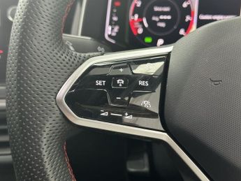 VOLKSWAGEN POLO 2.0 TSI GTI Hatchback 5dr Petrol DSG Euro 6 (s/s) (207 ps)