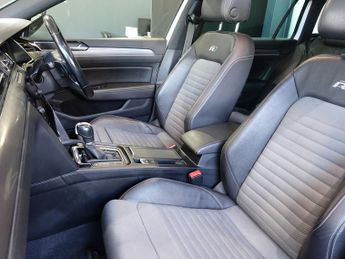 VOLKSWAGEN PASSAT 2.0 TDI R-Line Estate 5dr Diesel DSG Euro 6 (s/s) (150 ps)