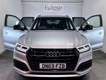 AUDI Q5 2.0 TDI 40 Black Edition SUV 5dr Diesel S Tronic quattro Euro 6 
