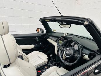 MINI CONVERTIBLE 1.5 Cooper Convertible 2dr Petrol Manual Euro 6 (s/s) (136 ps)