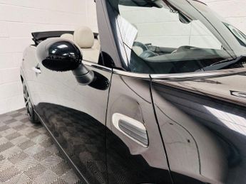 MINI CONVERTIBLE 1.5 Cooper Convertible 2dr Petrol Manual Euro 6 (s/s) (136 ps)