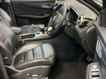 MG MG HS 1.5 T-GDI 16.6kWh Exclusive SUV 5dr Petrol Plug-in Hybrid Auto E