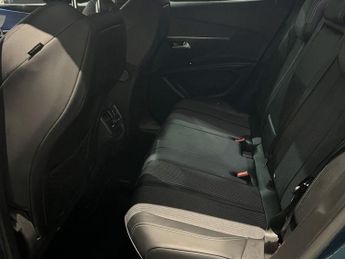 PEUGEOT 3008 1.2 PureTech Allure Premium SUV 5dr Petrol EAT Euro 6 (s/s) (130