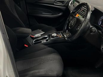 MG MG5 61.1kWh Excite Long Range Estate 5dr Electric Auto (156 ps)