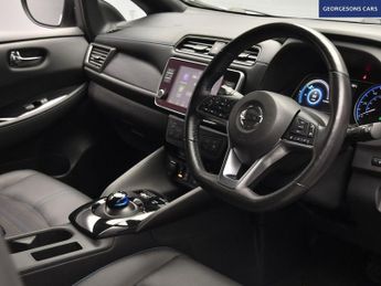NISSAN LEAF 40kWh N-Connecta Hatchback 5dr Electric Auto (150 ps)