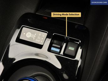 NISSAN LEAF 40kWh N-Connecta Hatchback 5dr Electric Auto (150 ps)
