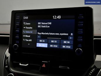 TOYOTA COROLLA 2.0 VVT-h GPF Excel Hatchback 5dr Petrol Hybrid CVT Euro 6 (s/s)
