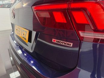 VOLKSWAGEN TIGUAN 2.0 TDI Match SUV 5dr Diesel DSG 4Motion Euro 6 (s/s) (150 ps)