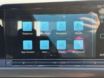 VOLKSWAGEN GOLF 1.5 eTSI MHEV Style Hatchback 5dr Petrol Hybrid DSG Euro 6 (s/s)