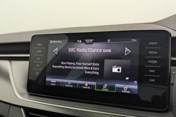 SKODA KAMIQ 1.0 TSI Monte Carlo SUV 5dr Petrol DSG Euro 6 (s/s) (110 ps)