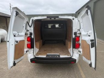 FIAT SCUDO 2.0 Multijet Business Crew Van Double Cab 6dr Diesel Auto LWB Eu