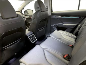 SKODA ENYAQ 62kWh 60 SUV 5dr Electric Auto (DC120kW) (179 ps)