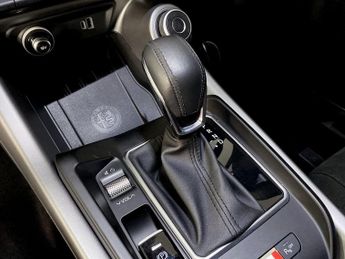 ALFA ROMEO TONALE 1.3 VGT 15.5kWh Veloce SUV 5dr Petrol Plug-in Hybrid Auto Q4 AWD