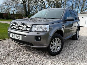 Land Rover Freelander 2 2.2 SD4 XS SUV 5dr Diesel CommandShift 4WD Euro 5 (190 ps)